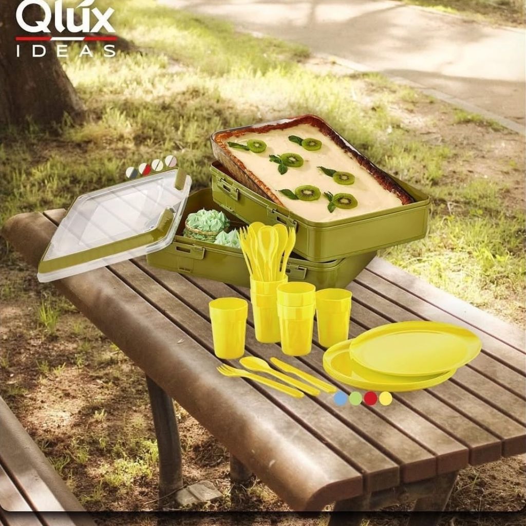 Qlux Double Layer Pastry Carrier