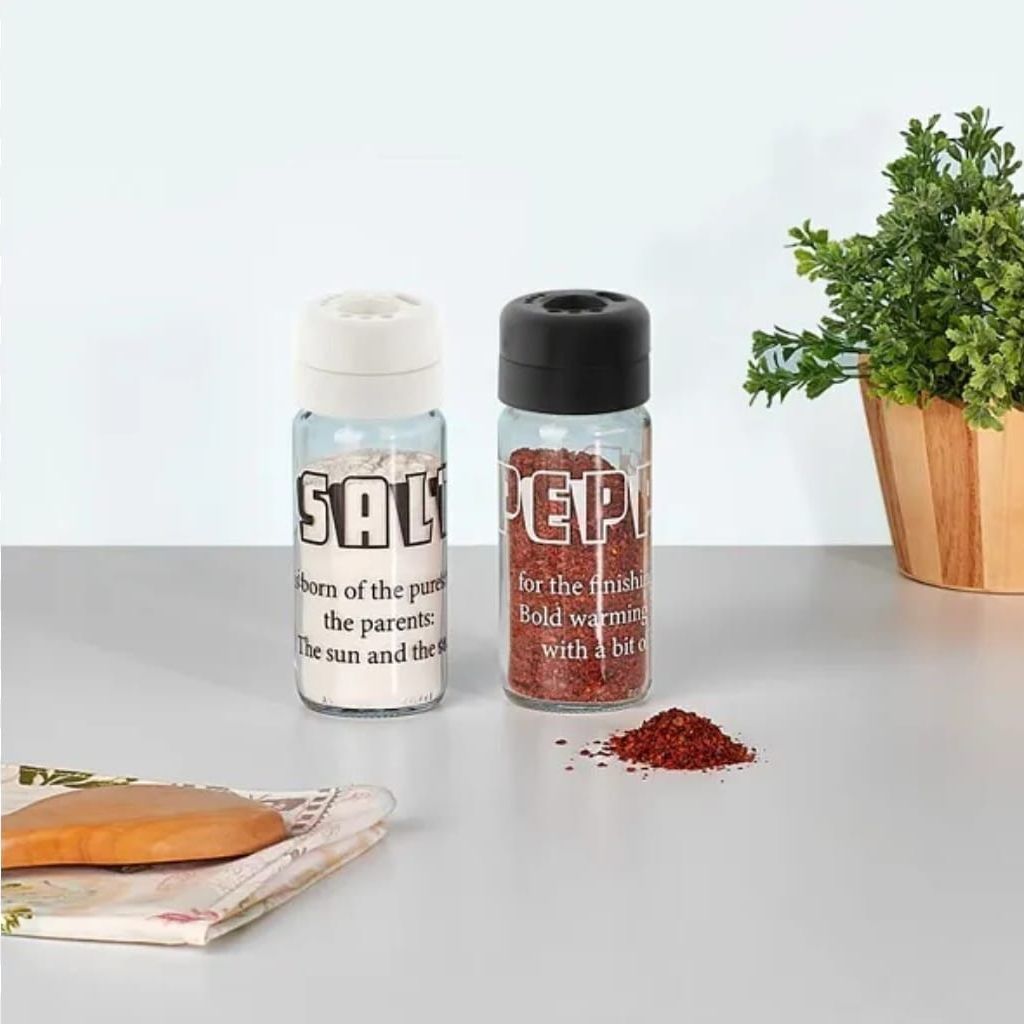 Qlux 2pc Salt and Pepper Shaker
