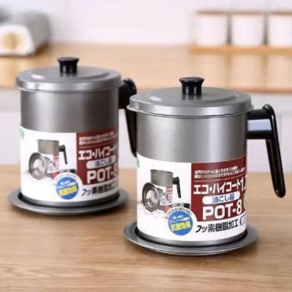 Oil Jug With Strainer