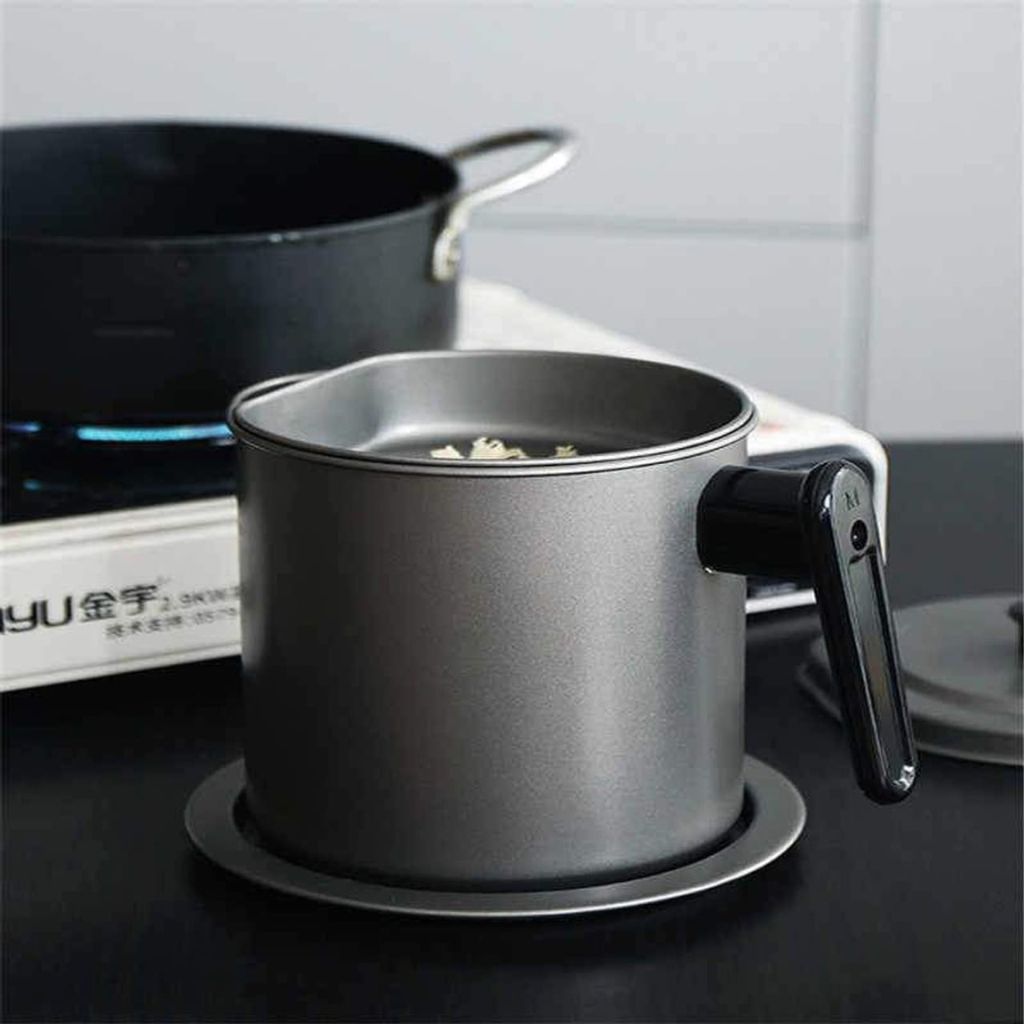 Oil Jug With Strainer