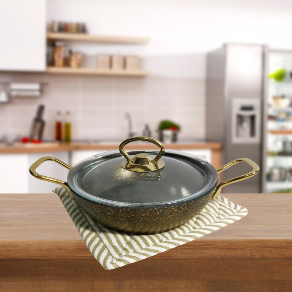 XOXO Dot Pot Holder
