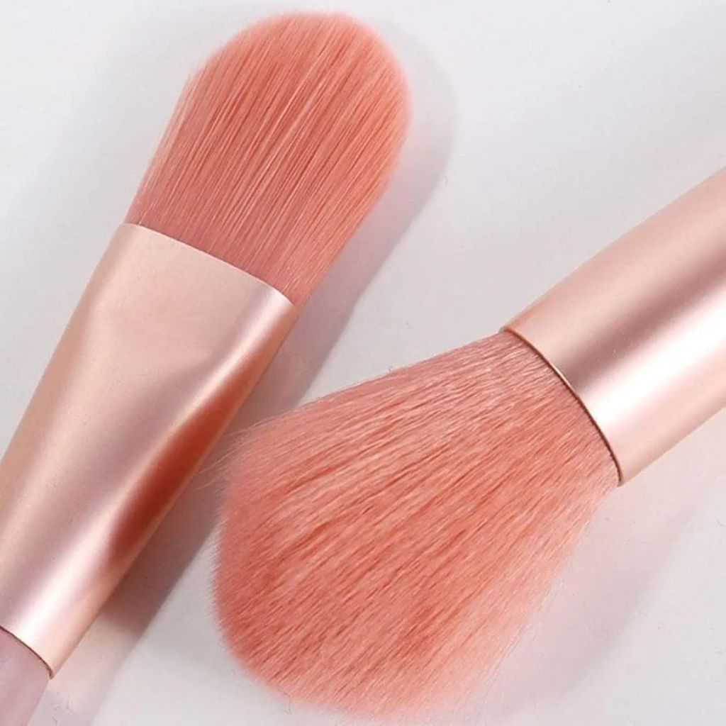 Portable 8pc Mini Make Up Brush Set