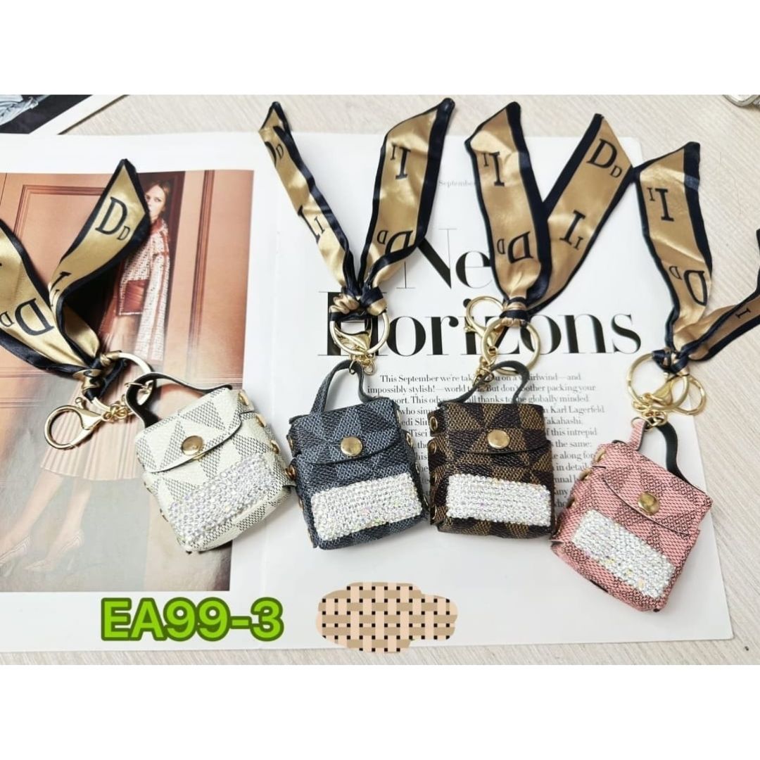 Mini Key Chain With Diamonte