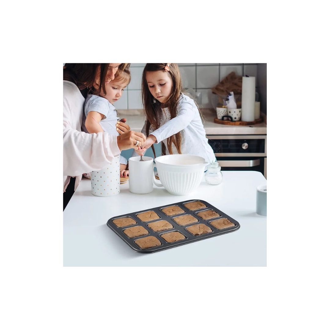 12 Cup Non Stick Brownie Pan