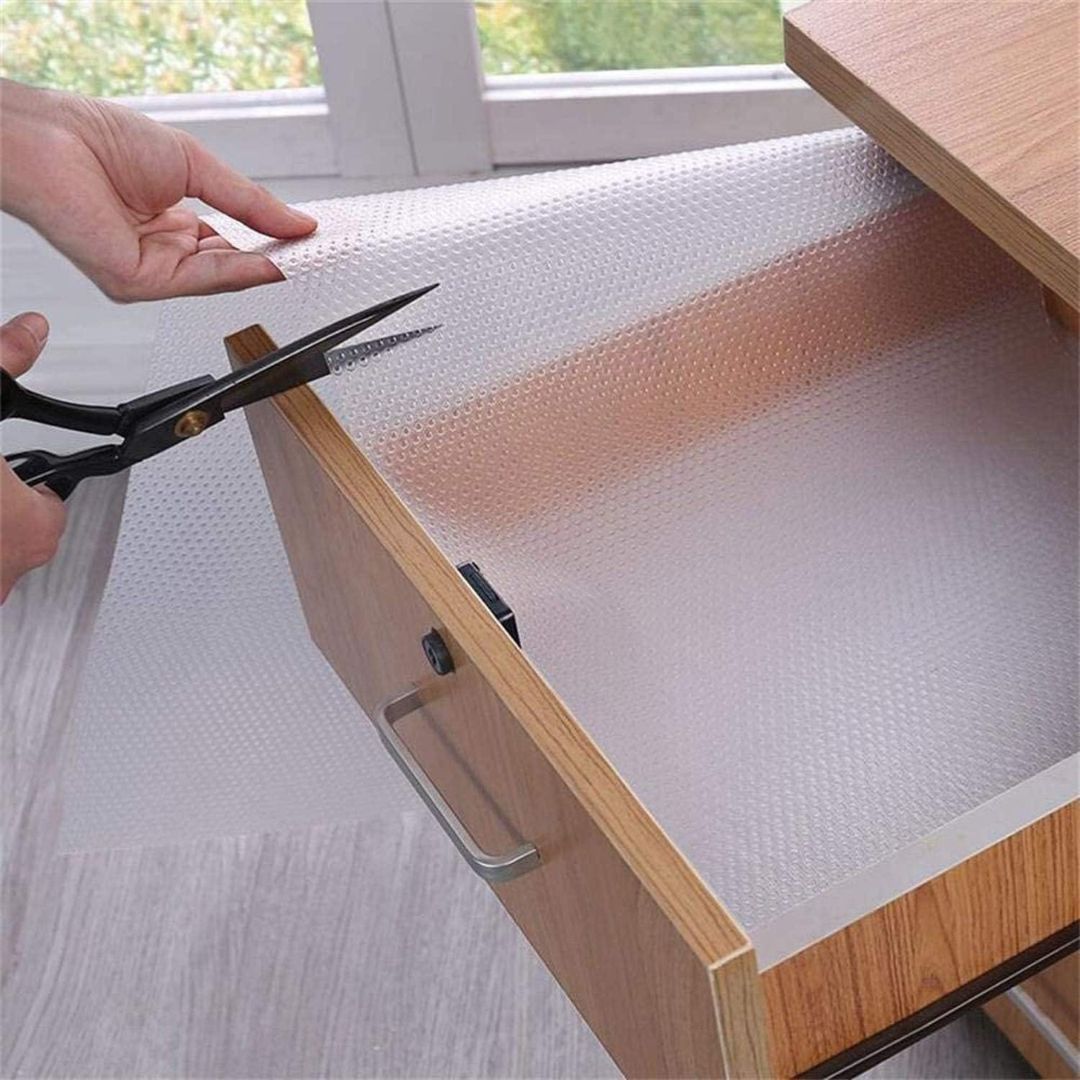 Dotted Cupboard Liner