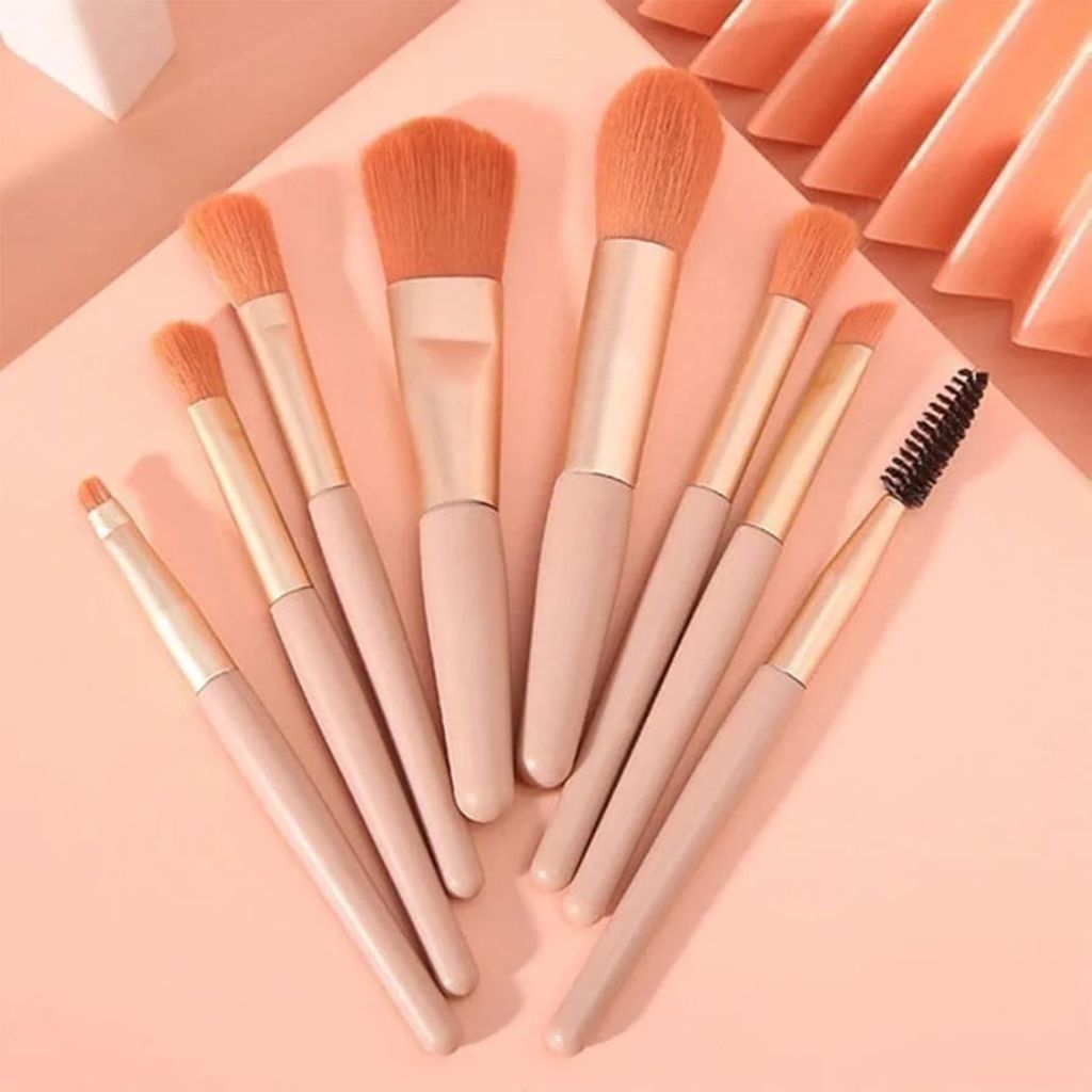 Portable 8pc Mini Make Up Brush Set