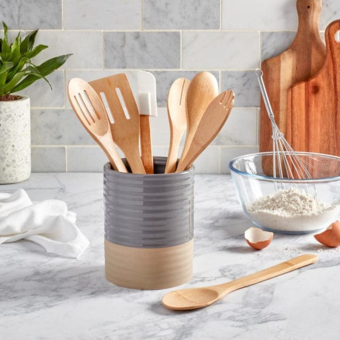 Danny Home 8pc Utensil Set In Ceramic Holder