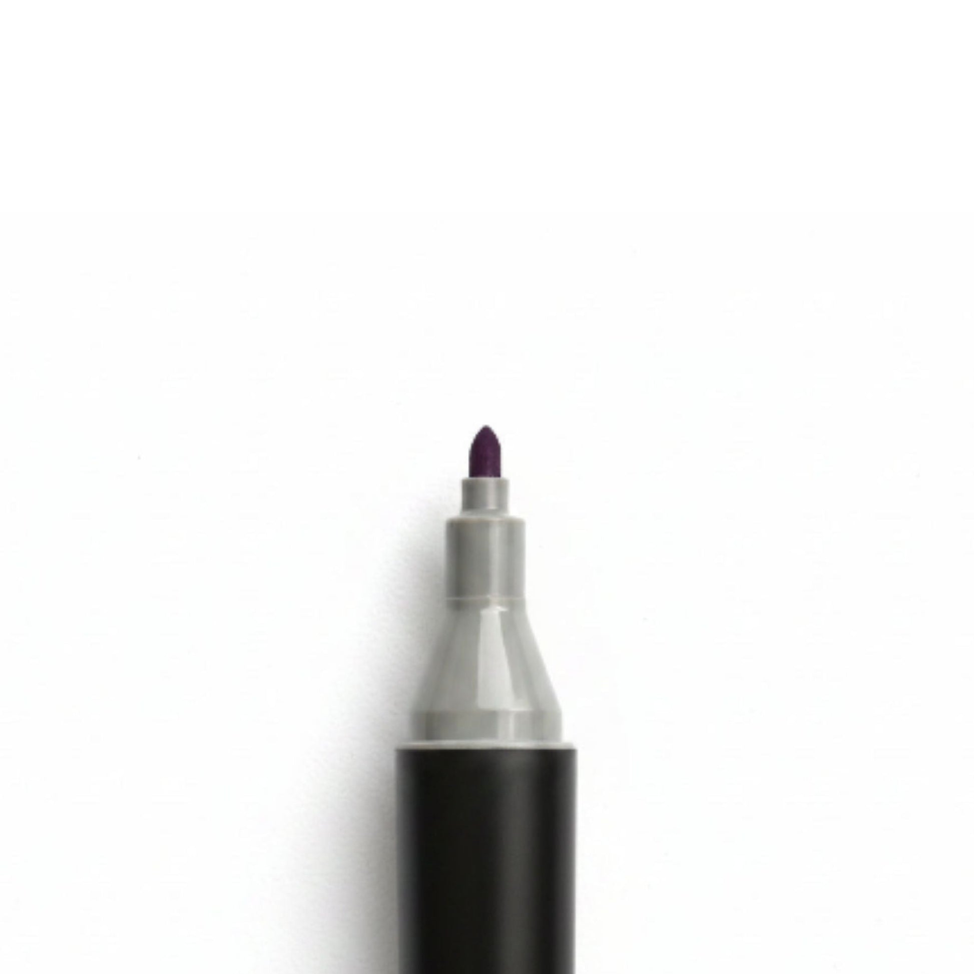 Double Sided Marker Fine Tip On White Background