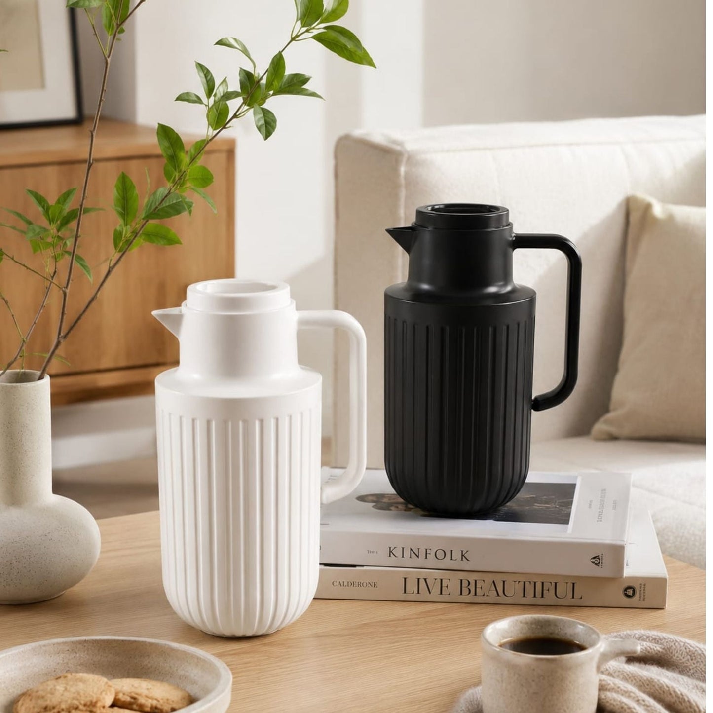 Ribbed Insulated Flask - Black