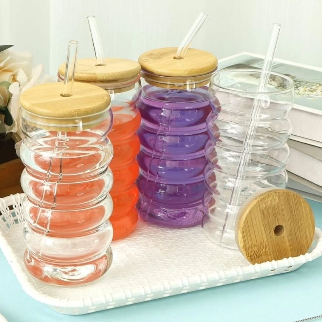Rippled Glass Can With Straw