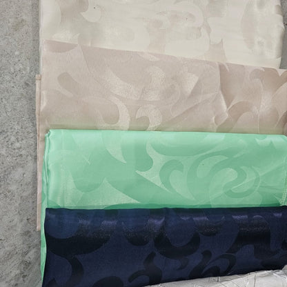 Parcel Lot Stitched Table Cloth