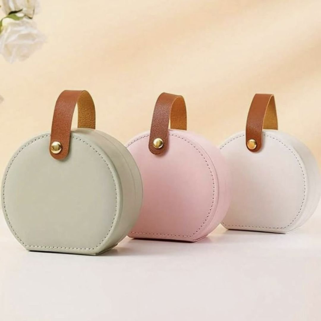 Round Pu Leather Jewelry Box With Strap